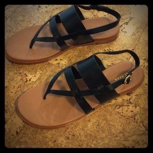 Women’s sandals